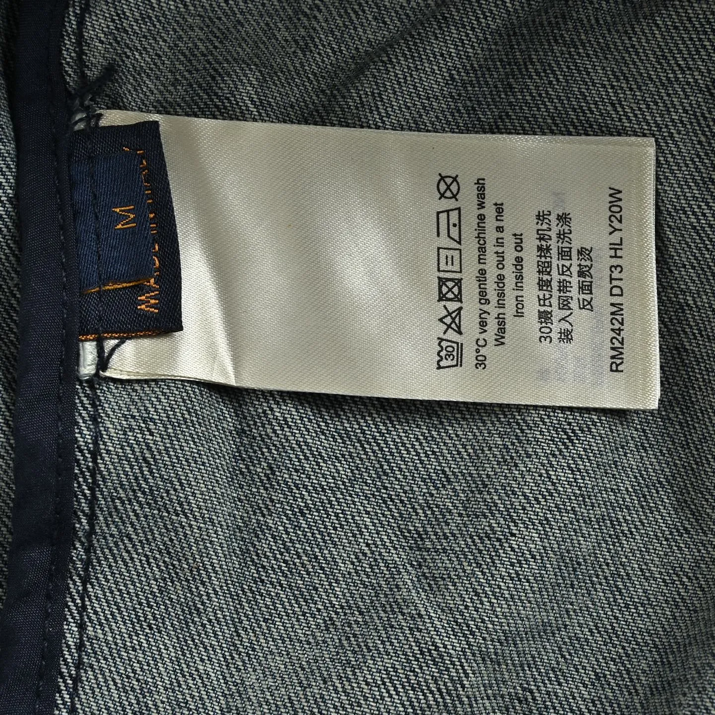 Louis Vuitton/